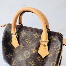 Load image into Gallery viewer, Louis Vuitton Monogram Speedy 18 Japon '88
