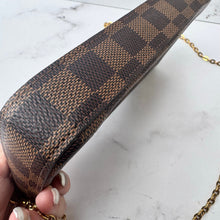 Load image into Gallery viewer, Louis Vuitton Damier Ebene Felicie
