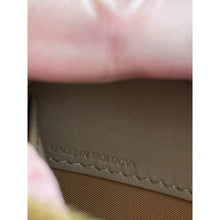 Load image into Gallery viewer, 🎁Black Friday Special🎁BRAND NEW Burberry Wallet
