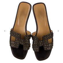 Load image into Gallery viewer, HERMES Oran Leather Slides Women's Size: 8.5
