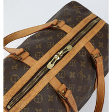 Load image into Gallery viewer, Louis Vuitton Monogram Sac Souple 35

