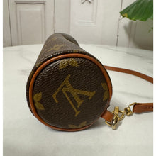 Load image into Gallery viewer, Louis Vuitton Baby Papillon
