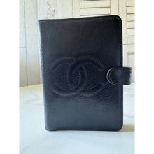Load image into Gallery viewer, Chanel Small Ring Agenda
