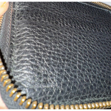 Load image into Gallery viewer, Gucci Courrier Embroidered UFO Zip Around Wallet Men&#39;s Wallet
