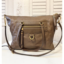 Load image into Gallery viewer, Louis Vuitton Empreinte Lumineuse PM Ombre
