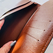 Load image into Gallery viewer, Louis Vuitton Monogram Vertical Bifold Wallet
