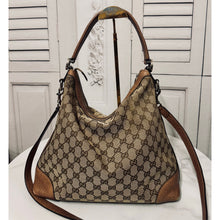 Load image into Gallery viewer, Gucci Medium Miss GG Hobo
