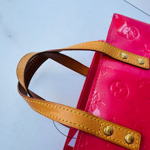 Load image into Gallery viewer, Louis Vuitton Vernis Rosepop Bundle: Reade PM and Ludlow Wallet
