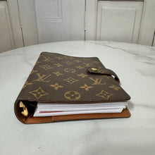 Load image into Gallery viewer, Louis Vuitton Monogram Medium Ring Agenda
