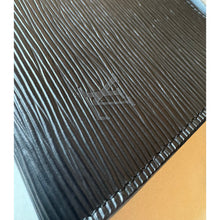 Load image into Gallery viewer, Louis Vuitton Epi Pochette Accessories
