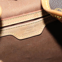 Load image into Gallery viewer, Louis Vuitton Montsouris GM Backpack
