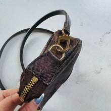 Load image into Gallery viewer, Louis Vuitton Damier Ebene Bucket Pochette Accessories
