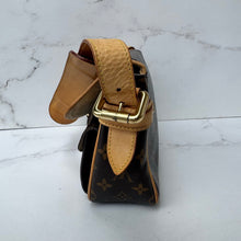 Load image into Gallery viewer, Louis Vuitton Monogram Hudson PM

