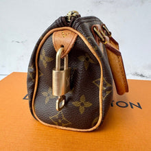 Load image into Gallery viewer, Louis Vuitton Monogram Mini Speedy
