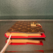 Load image into Gallery viewer, Louis Vuitton Paul Notebook Cover MM
