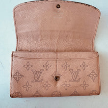 Load image into Gallery viewer, Louis Vuitton Iris Mahina Wallet Magnolia
