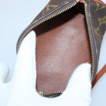 Load image into Gallery viewer, Louis Vuitton Baby Papillon
