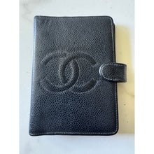 Load image into Gallery viewer, Chanel Small Ring Agenda
