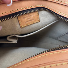 Load image into Gallery viewer, Louis Vuitton Monogram Hudson GM
