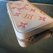 Load image into Gallery viewer, Louis Vuitton Empreinte Monogram Giant By The Pool Felicie Pochette
