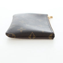 Load image into Gallery viewer, Louis Vuitton Monogram Key Pouch S
