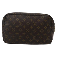 Load image into Gallery viewer, Louis Vuitton Trousse Toiletry 28
