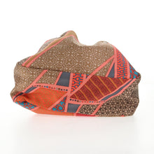 Load image into Gallery viewer, HERMES Silk Barenia Carre en Cravates Fourbi 25
