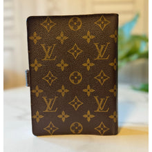 Load image into Gallery viewer, Louis Vuitton Monogram Medium Ring Agenda
