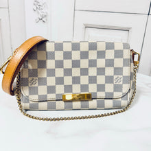 Load image into Gallery viewer, 🎁Black Friday Special🎁Louis Vuitton Damier Azur Favorite PM
