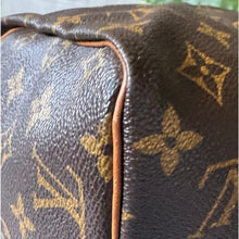 Load image into Gallery viewer, Louis Vuitton Monogram Speedy 30
