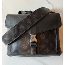 Load image into Gallery viewer, Louis Vuitton Taigarama Eclipse Outdoor Flap Messenger
