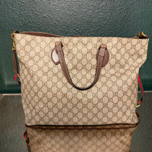Load image into Gallery viewer, Gucci Supreme GG Canvas Courrier Soft Tote
