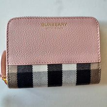 Load image into Gallery viewer, BRAND NEW Burberry Hampshire Crossbody and Wallet Bundle Pink
