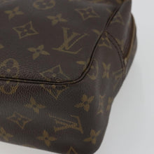 Load image into Gallery viewer, Louis Vuitton Trousse Toiletry 28
