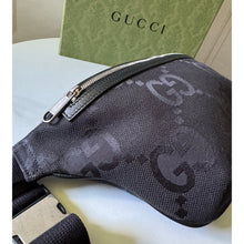 Load image into Gallery viewer, BRAND NEW Gucci Jumbo GG Canvas Bumbag Black
