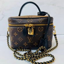 Load image into Gallery viewer, Louis Vuitton Reverse Monogram Vanity PM
