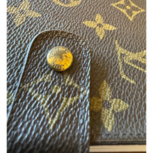 Load image into Gallery viewer, Louis Vuitton Monogram Medium Ring Agenda
