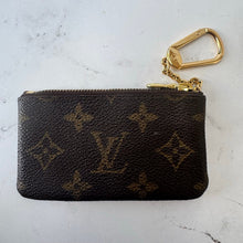 Load image into Gallery viewer, Louis Vuitton Monogram Key Pouch
