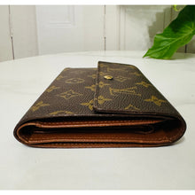 Load image into Gallery viewer, Louis Vuitton Porte Tresor Etui Papiers Trifold Wallet
