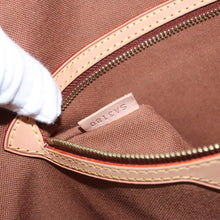 Load image into Gallery viewer, Louis Vuitton Monogram Batignolles Horizontal
